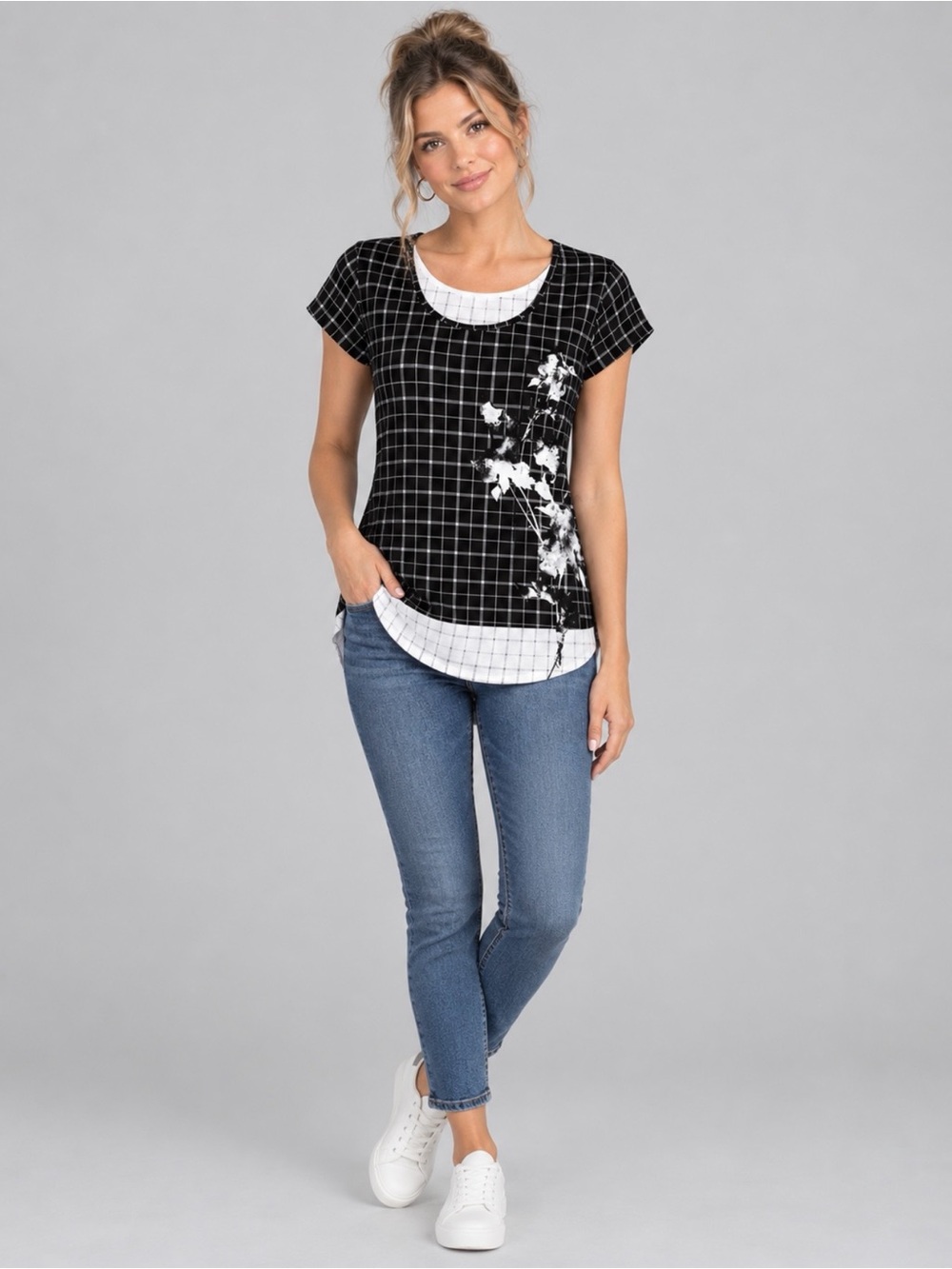 NWT Black & Off White Print Cap Sleeve Top